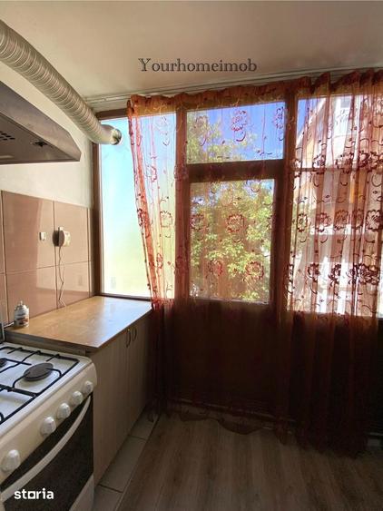 Apartament cu 2 camere decomandat în Rovine