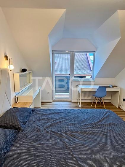 Apartament cu 4 camere decomandat, mobilat în Piața Cluj