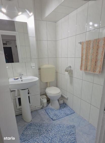 Apartament cu 3 camere, 63 mp., zona Centrala, Turda - 2