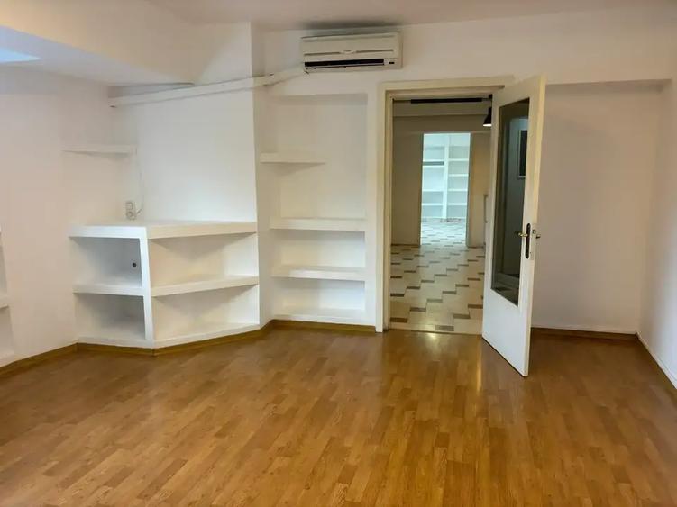 Apartament cu 2 camere decomandat în Decebal