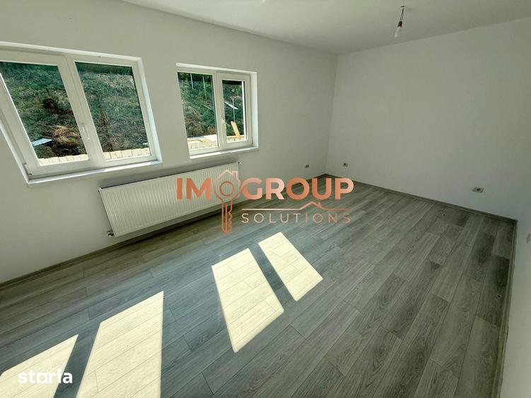 Casă cu 4 camere cu Teren 620 Mp în Valea Lupului