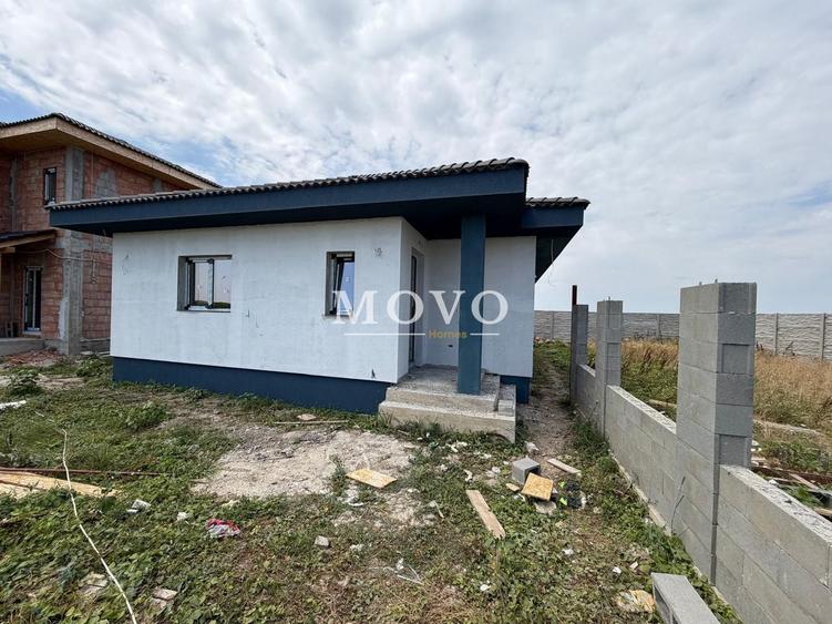 Casă individuală cu 3 camere cu Canalizare în Sânandrei