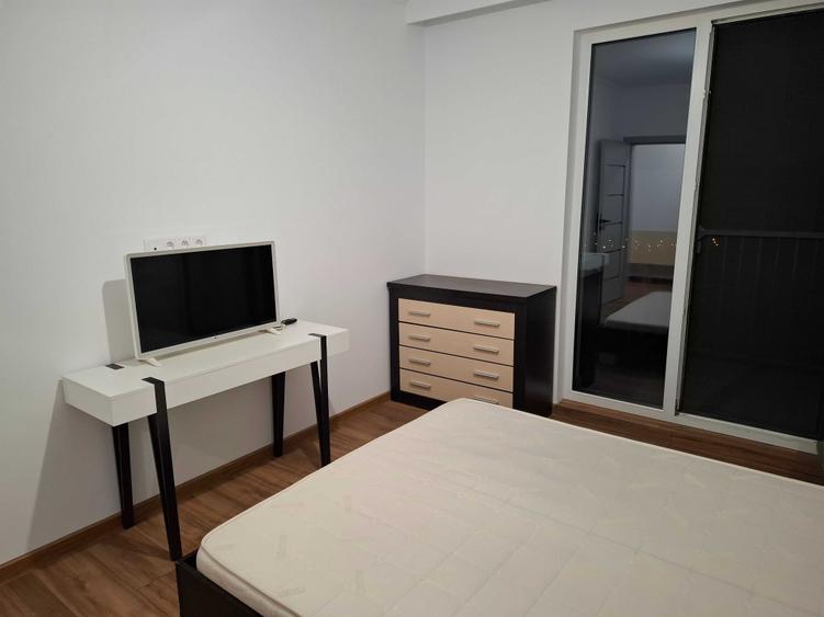 Apartament cu 2 camere decomandat în Florești