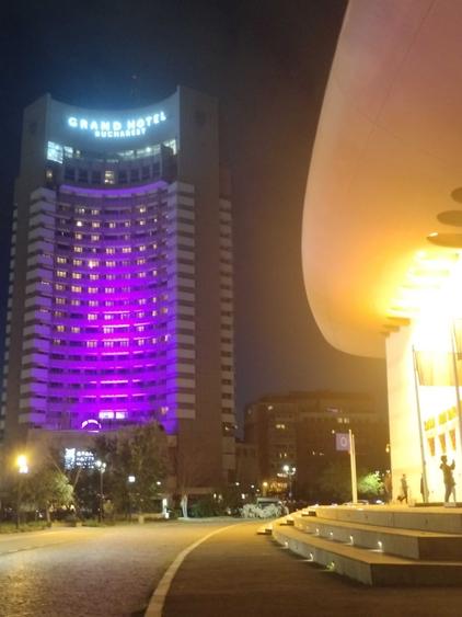 Garsonieră decomandată în Universitate