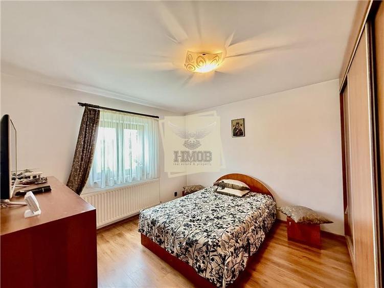 Casă individuală cu 5 camere cu Teren 377 Mp în Tineretului