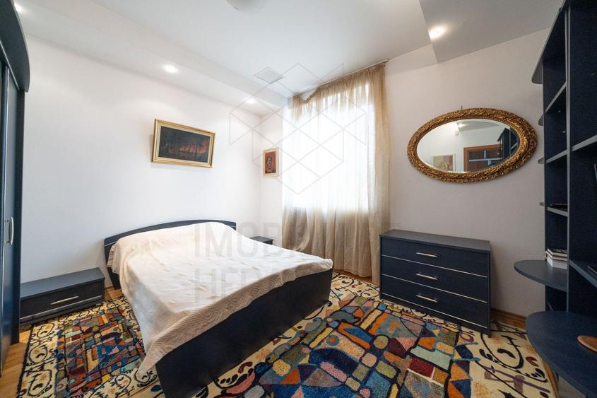 Apartament cu 3 camere decomandat, mobilat în Primăverii