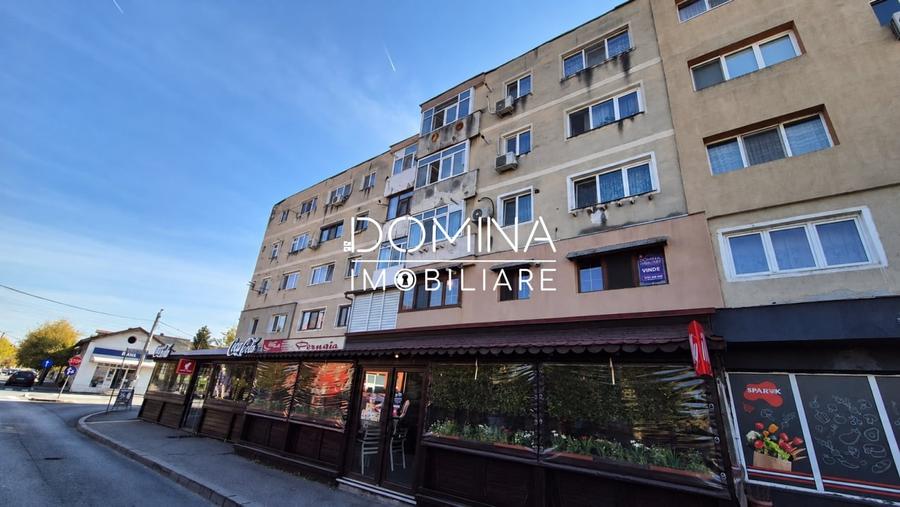 Apartament cu 2 camere decomandat, mobilat în Central