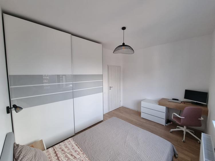 Apartament cu 2 camere decomandat în Grozăvești
