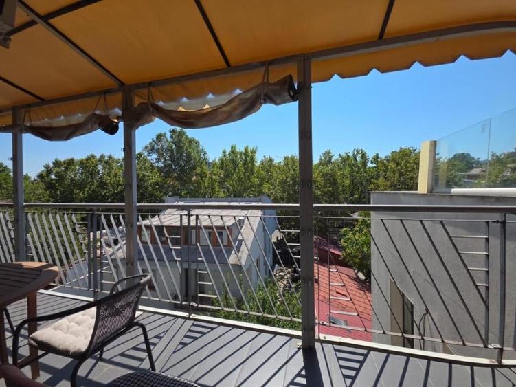 Apartament cu 2 camere în Parcul Carol