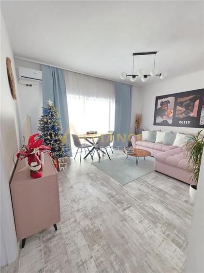 Duplex cu 3 camere cu Canalizare în Central