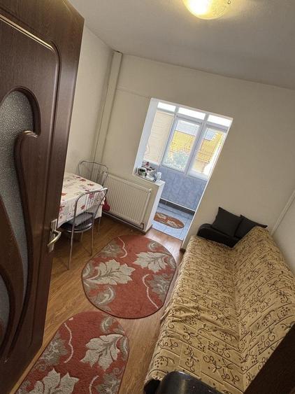 Apartament cu 2 camere decomandat în Popoveni