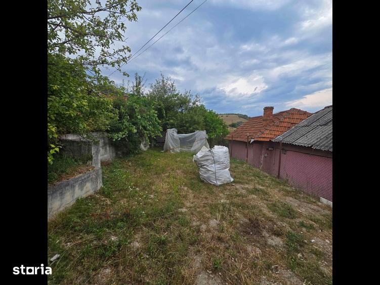 Teren de 385 mp, în Viile Noi