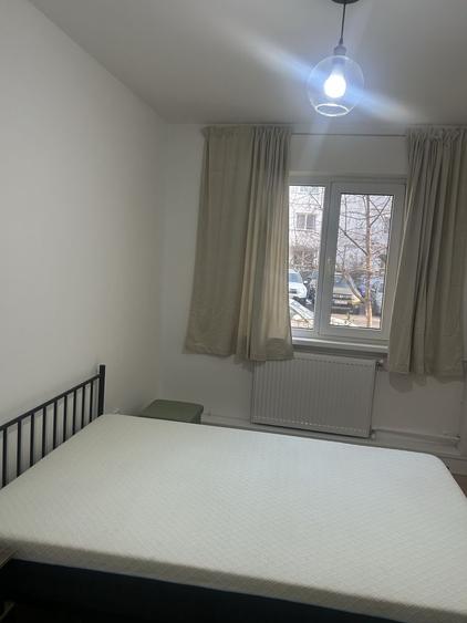 Apartament cu 3 camere în Ostroveni