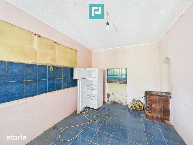 Casă cu 3 camere cu Teren 719 Mp în Moravița