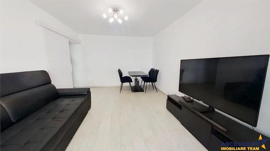 Apartament cu 3 camere decomandat în Griviței
