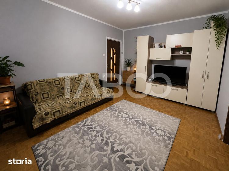 Apartament cu 2 camere nedecomandat, mobilat în Mihai Viteazul