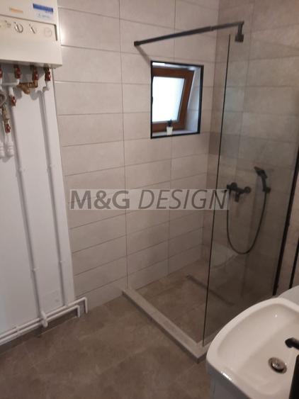 Casă individuală cu 4 camere cu Canalizare în Lipovei