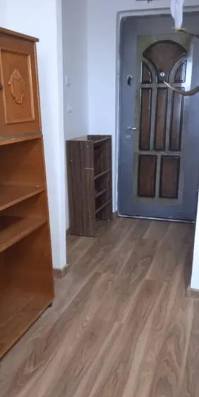 Garsonieră semidecomandată în Berceni