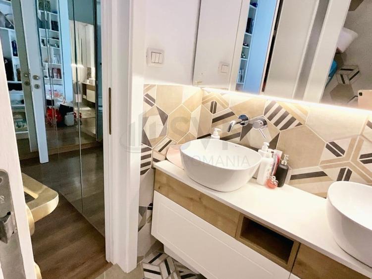 Apartament cu 4 camere decomandat în Lacul Tei