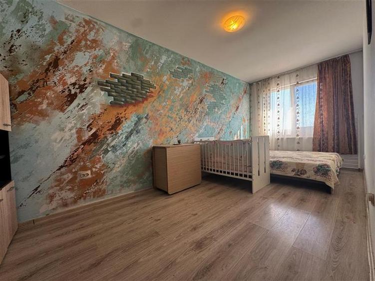 Apartament cu 2 camere decomandat, mobilat în Aeroport