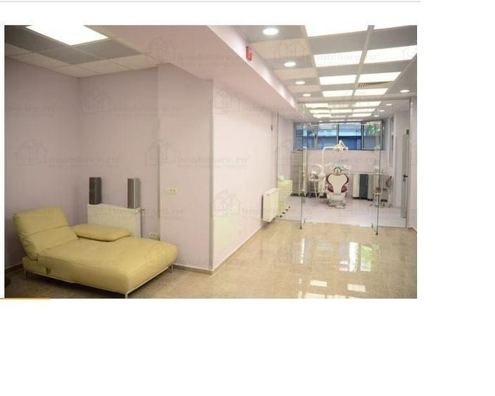 Spațiu comercial, de 240 mp, în Moșilor