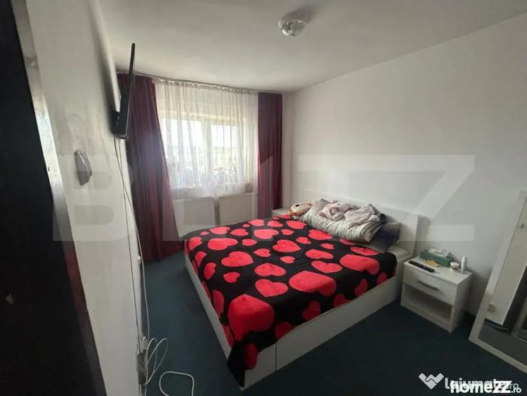 Apartament 3 camere, decomandat, 66 mp, zona Micro 5 - 1