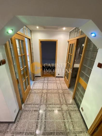 Apartament cu 3 camere decomandat, mobilat în Păcurari