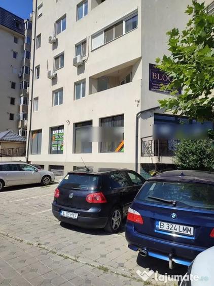 Spațiu comercial, de 142 mp, în Central