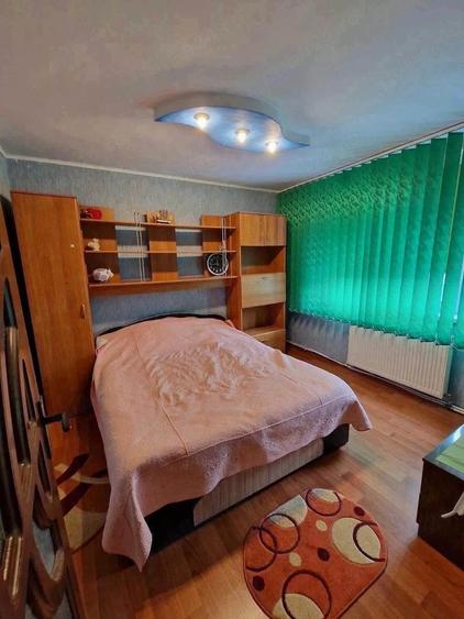 De vanzare apartament cu 3 camere decomandat, mobilat si utilat, Pret 49900euro - 8
