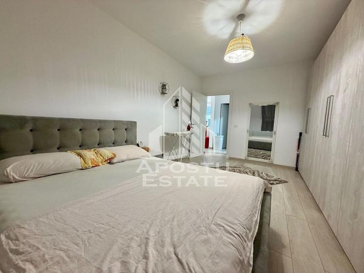 Apartament cu 3 camere semidecomandat, mobilat în Steaua