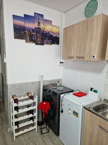 Garsonieră decomandată în Sud-Vest