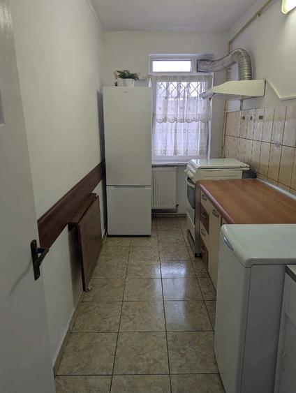 Garsonieră decomandată în Doamna Ghica