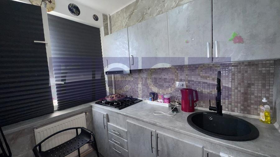 Apartament cu 2 camere decomandat în Titan