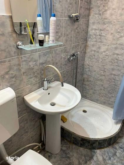 Inchiriez apartament centru civic - 3