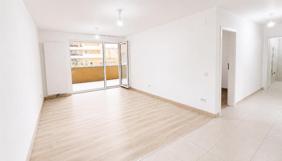 Apartament cu 2 camere decomandat în Astra