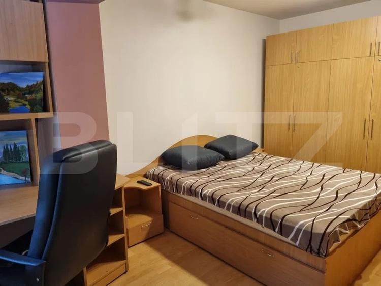 Apartament cu 3 camere decomandat, mobilat în Câmpia Turzii