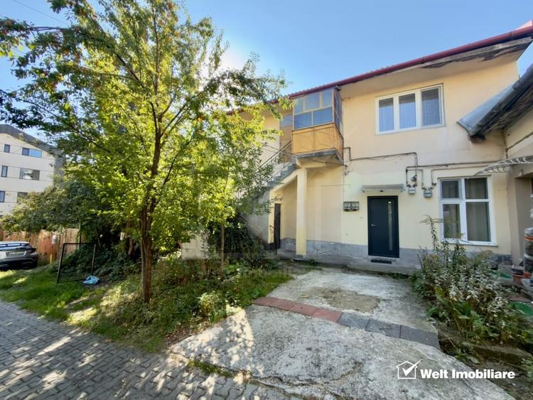 Casă individuală cu 3 camere cu Canalizare în Central