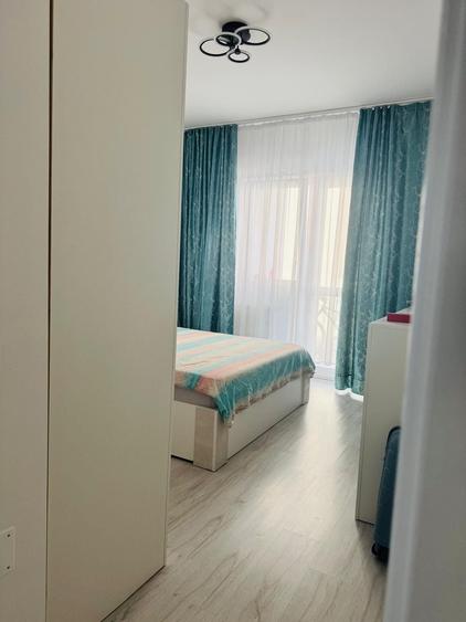 Apartament cu 2 camere decomandat în Runcu
