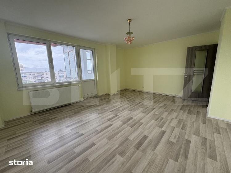 Apartament cu 2 camere decomandat în Gojdu