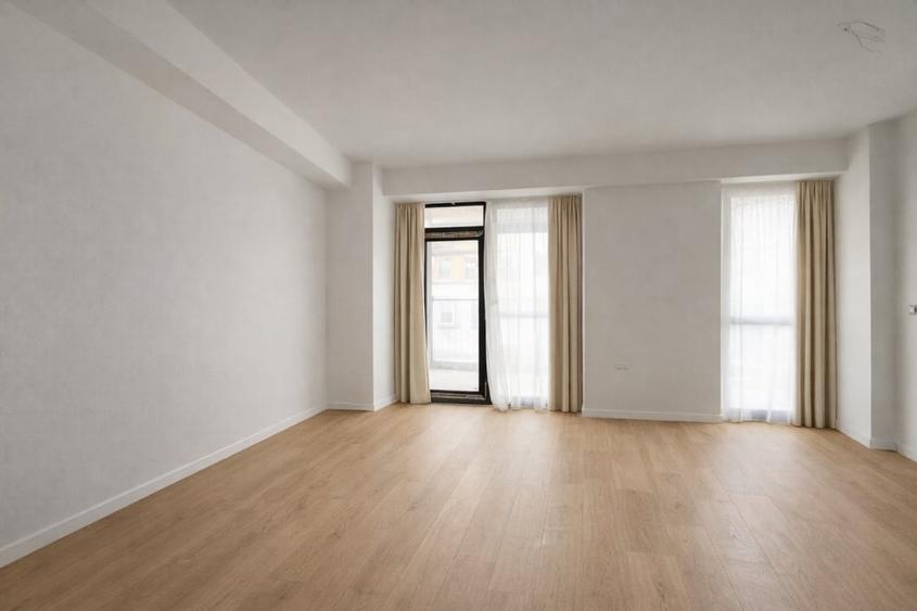 Apartament cu 3 camere semidecomandat în Inel II