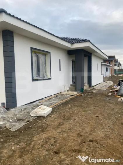 Casă cu 3 camere cu Teren 650 Mp în Central