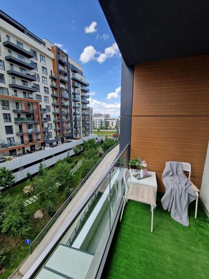 Apartament cu 2 camere decomandat în Titan
