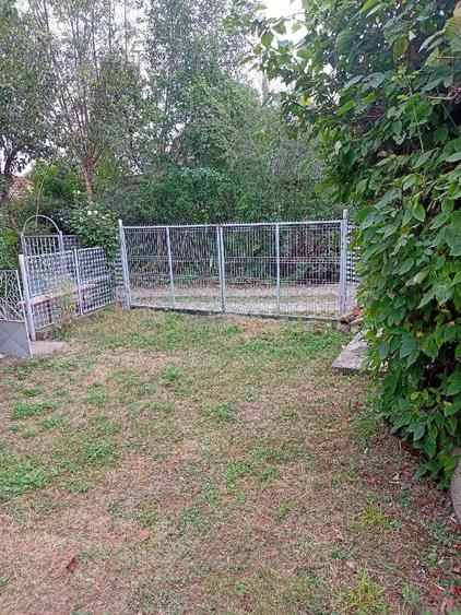 Casă cu 2 camere cu Teren 392 Mp în Rugășești