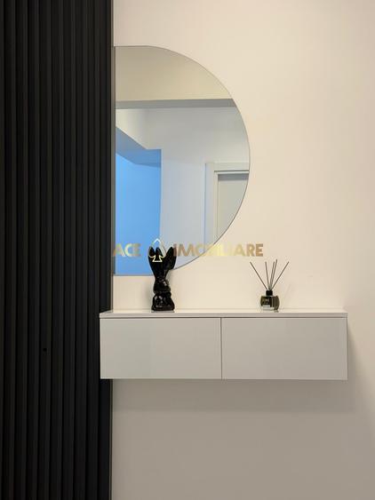 Apartament cu 2 camere decomandat, mobilat în Păcii