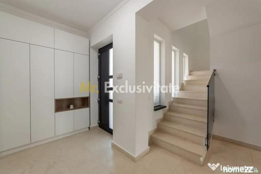 Casă cu 5 camere cu Teren 500 Mp în Ștefănești