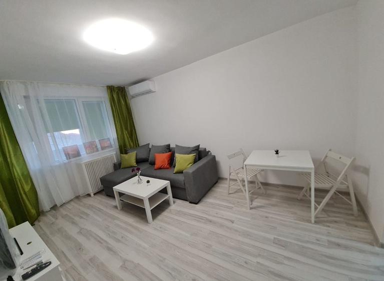 Apartament cu 2 camere semidecomandat, mobilat în Grivița