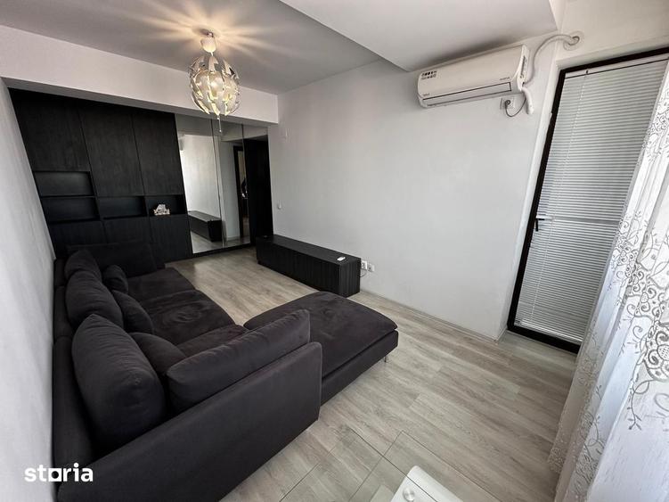 Apartament cu 2 camere, mobilat în Regie