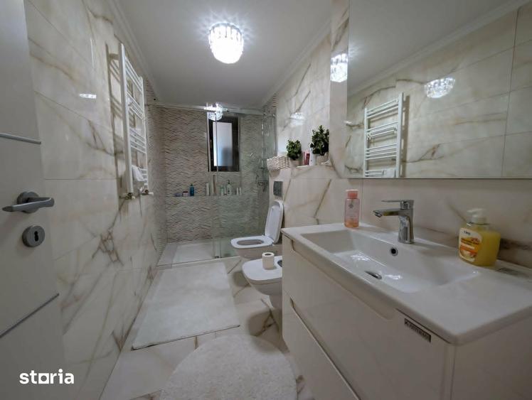 Apartament cu 3 camere în Cug