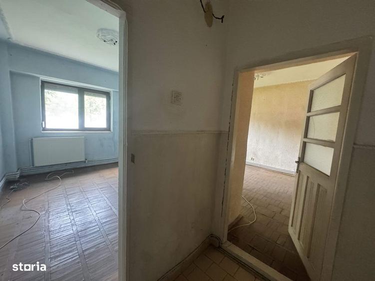 Apartament cu 3 camere în Nicolae Titulescu