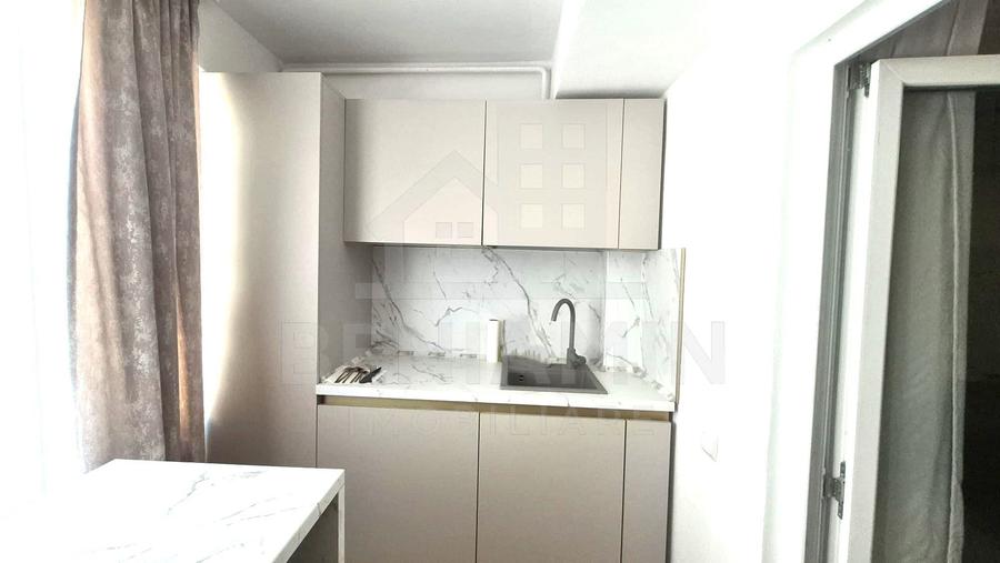 Apartament cu 2 camere semidecomandat în Brestei